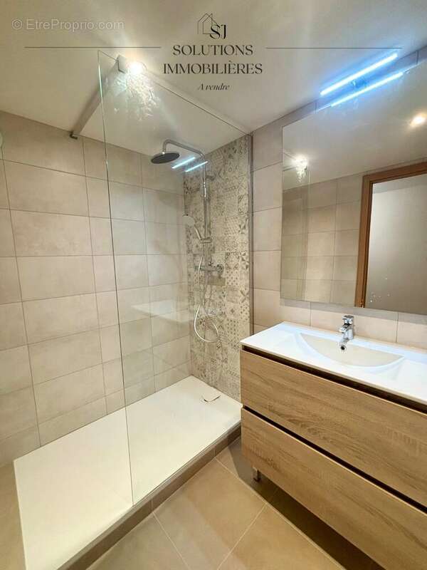 Maison à SAINT-ALBAN-DU-RHONE