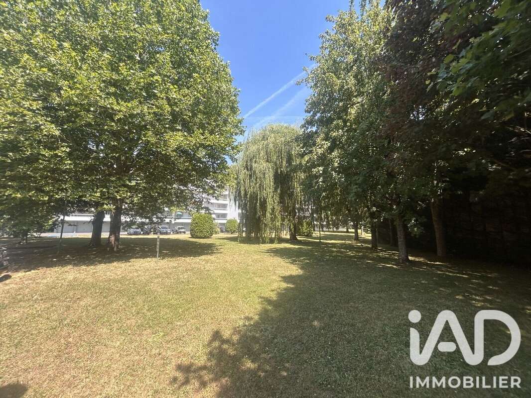 Appartement 31 m² à Thionville  - photo 4