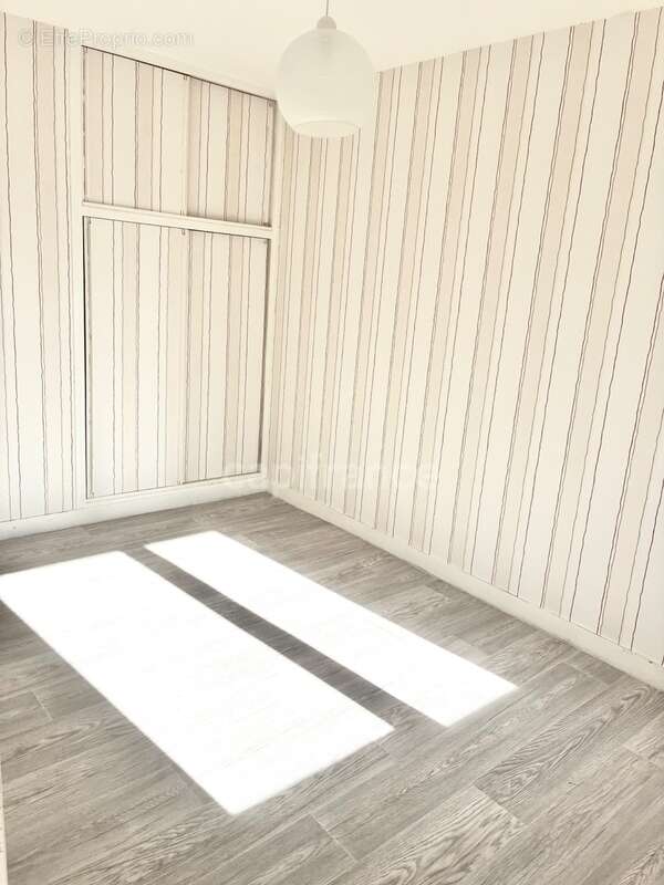 *Caucriauville*Appartement T3 de 70 m² exposé Sud/Ouest avec Ascenseur – Idéal résidence principale ou investissement - photo 4