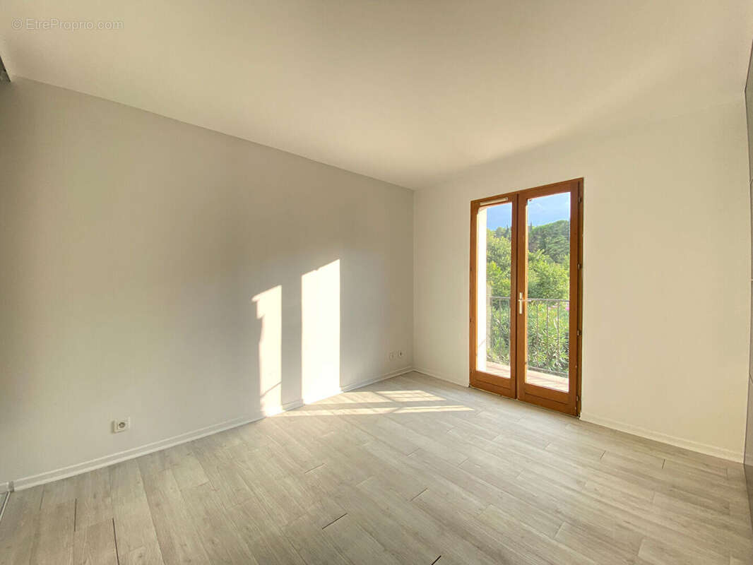 Maison à AURIBEAU-SUR-SIAGNE