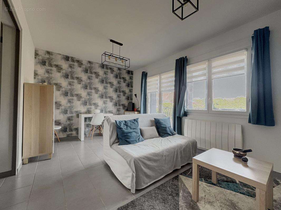 Appartement à GENLIS