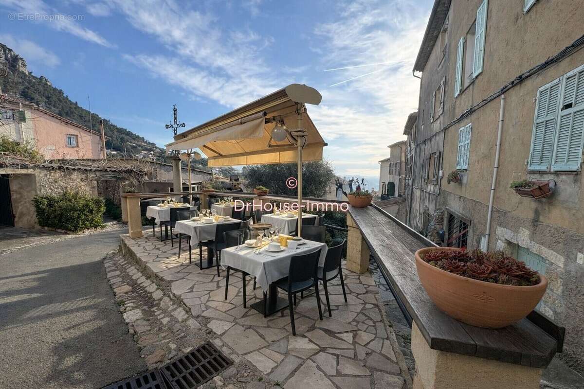 Commerce à SAINT-JEANNET