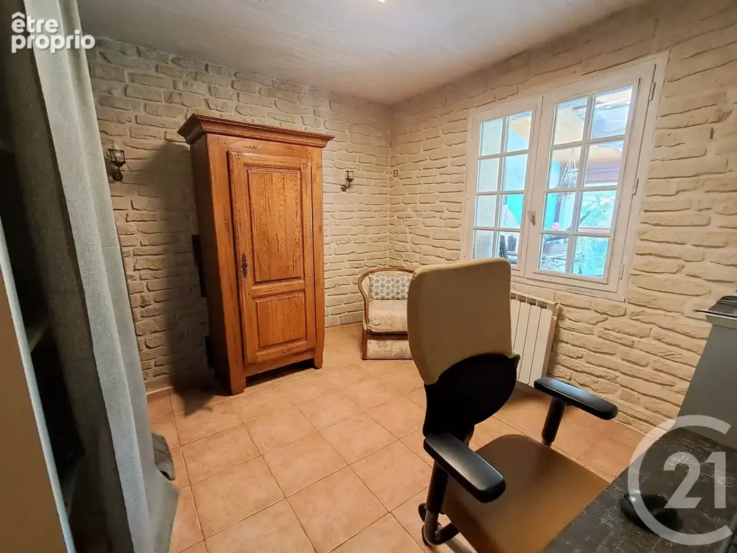Maison 9 pièces 187 m² à vendre à Poiroux (85440) - photo 11
