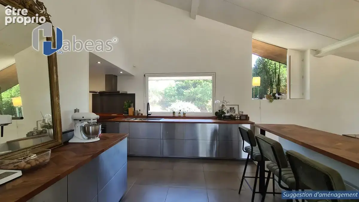 À 45 min de Lyon – Maison d’architecte unique de 330m², 6 chambres, avec piscine 10x5 au cœur de 5 800 m² de parc arboré - photo 13