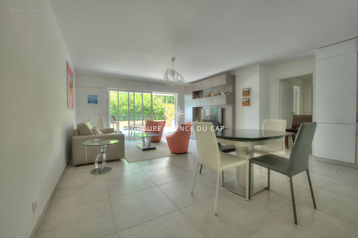 Appartement à SAINT-RAPHAEL
