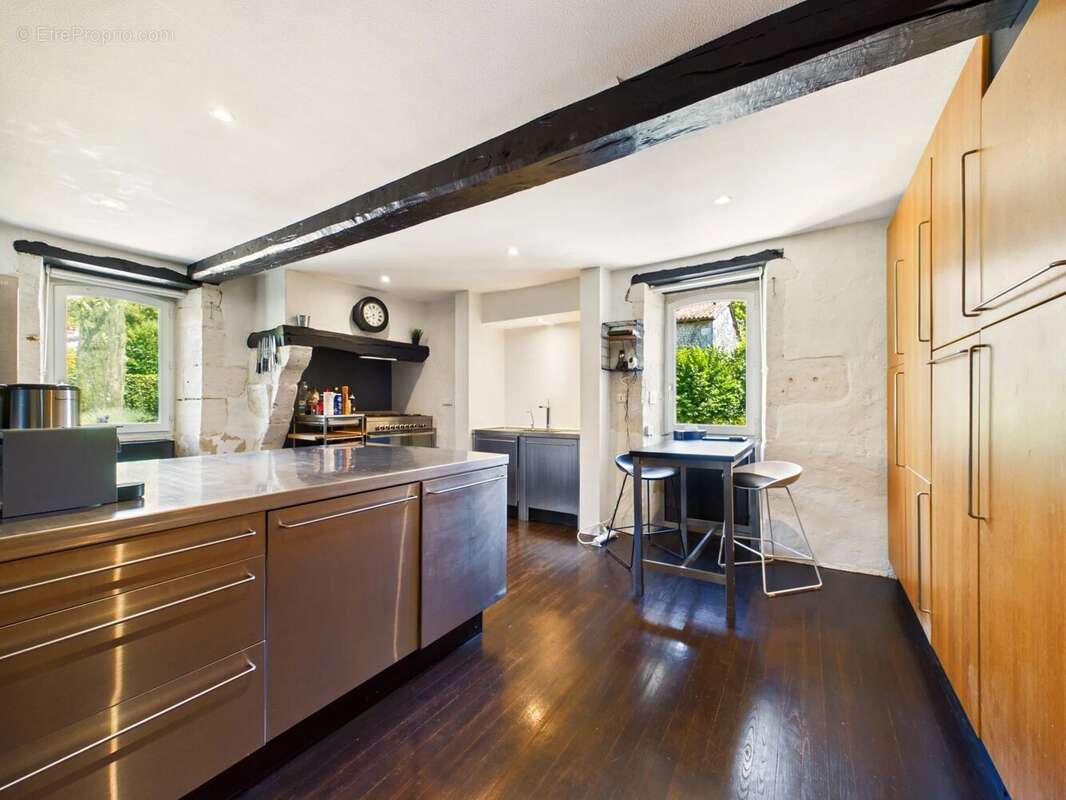 Superbe propriété de cinq chambres et maison d'amis - photo 11