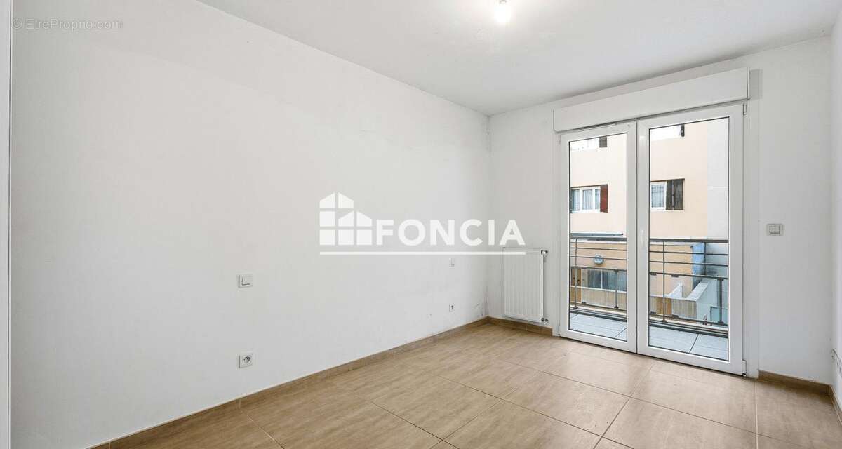 Beau 3p traversant de 70m2 au centre de la bocca - photo 12