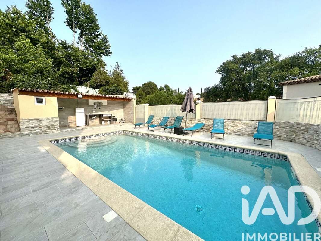 Photo 2 - Maison à MOUGINS