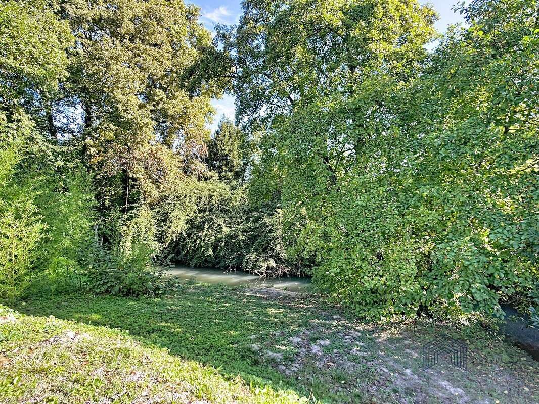 Maison à BUZET-SUR-TARN