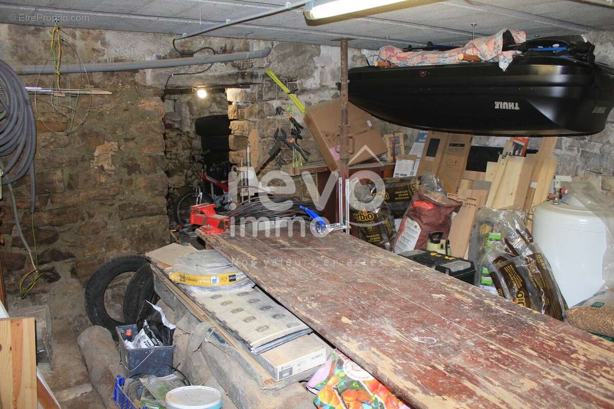 Maison à CHAUDEBONNE