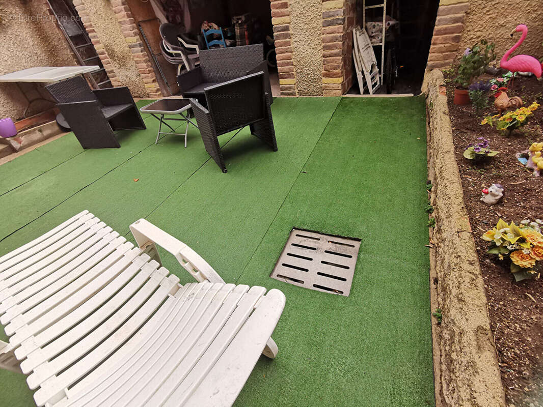 Maison à LEZIGNAN-CORBIERES