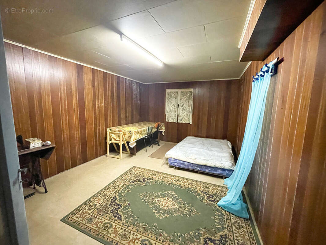 Maison à CARHAIX-PLOUGUER