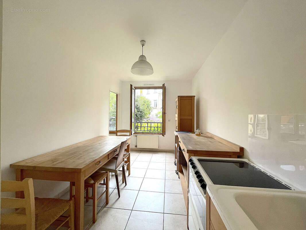 Photo 2 - Appartement à LYON-4E