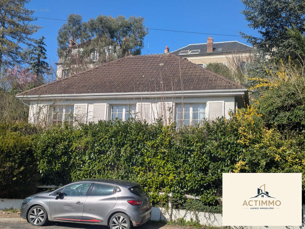 Maison 61 m² à Joigny  - photo 2