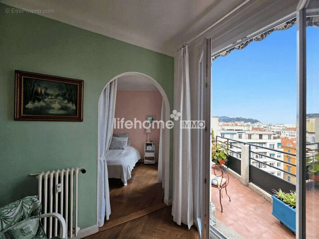 Appartement à NICE