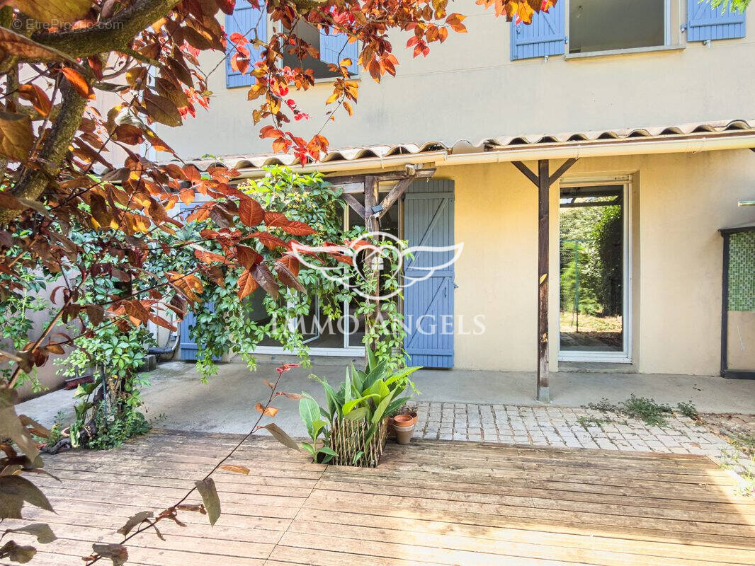 Maison à MORIERES-LES-AVIGNON