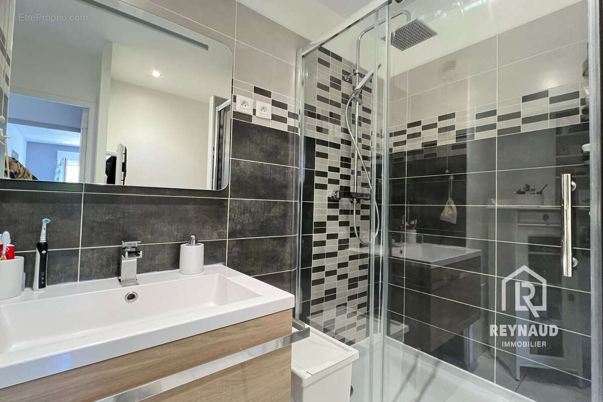 Appartement à CLERMONT-L&#039;HERAULT