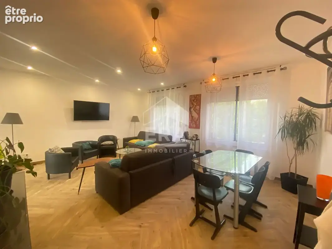 Appartement T5 avec 3 chambres proche du centre-ville - photo 2