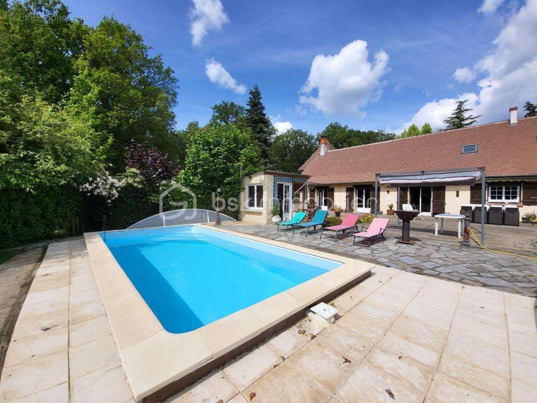 Maison à BOUZY-LA-FORET