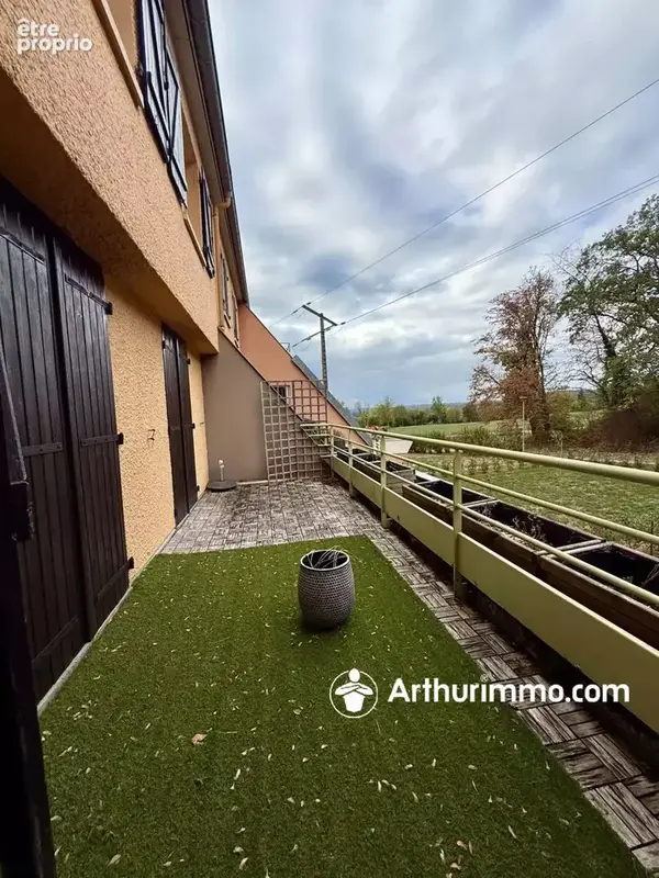 Bel appartement 4 pièces avec terrasse à Belfort - photo 2
