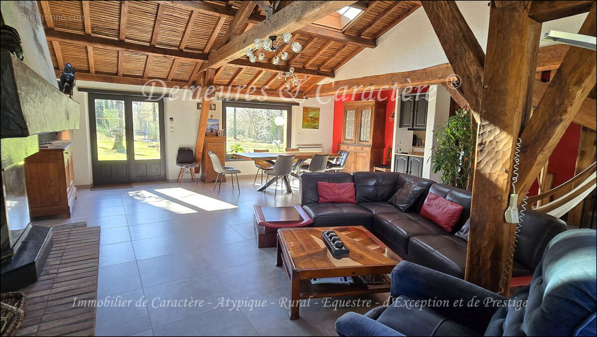 Maison à GESTE