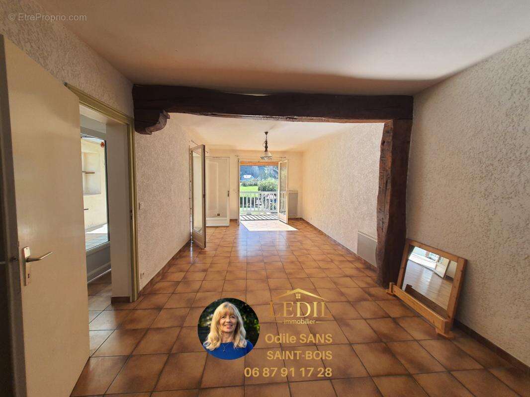 Appartement T3 avec terrasse, balcon, jardin privatif, garage, atelier et vue montagnes - photo 6