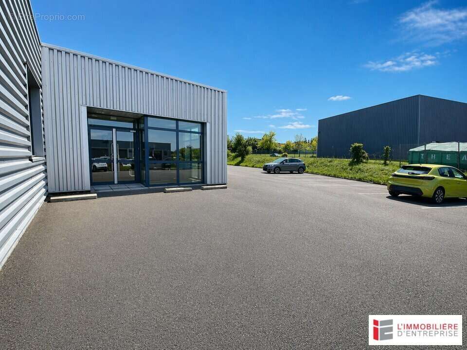 Bureaux a vendre - photo 11