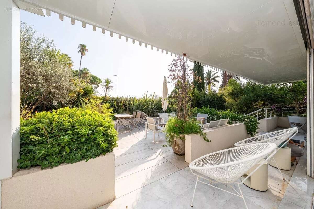 Appartement à CANNES