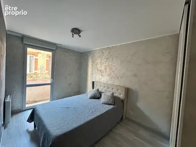 Bel appartement avec terrasse et parking - photo 5