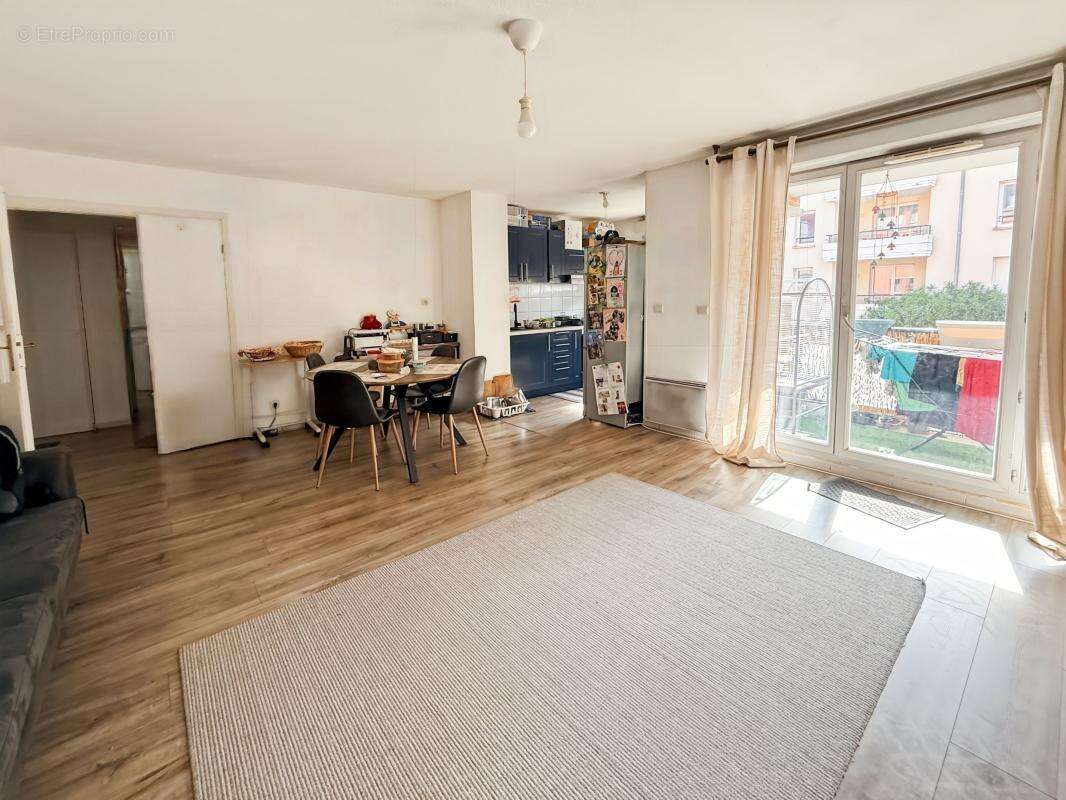 Appartement à COLOMIERS