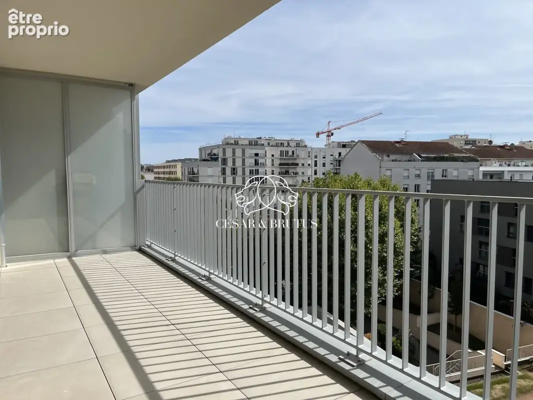Appartement 4 pièces 85 m² à vendre à Lyon-8e (69008) - photo 2