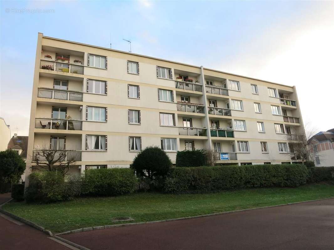 Appartement à RUEIL-MALMAISON