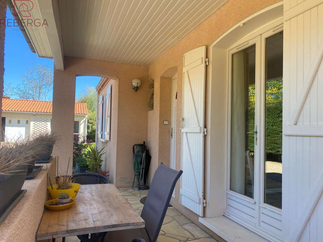 Maison à PONT-DE-LARN