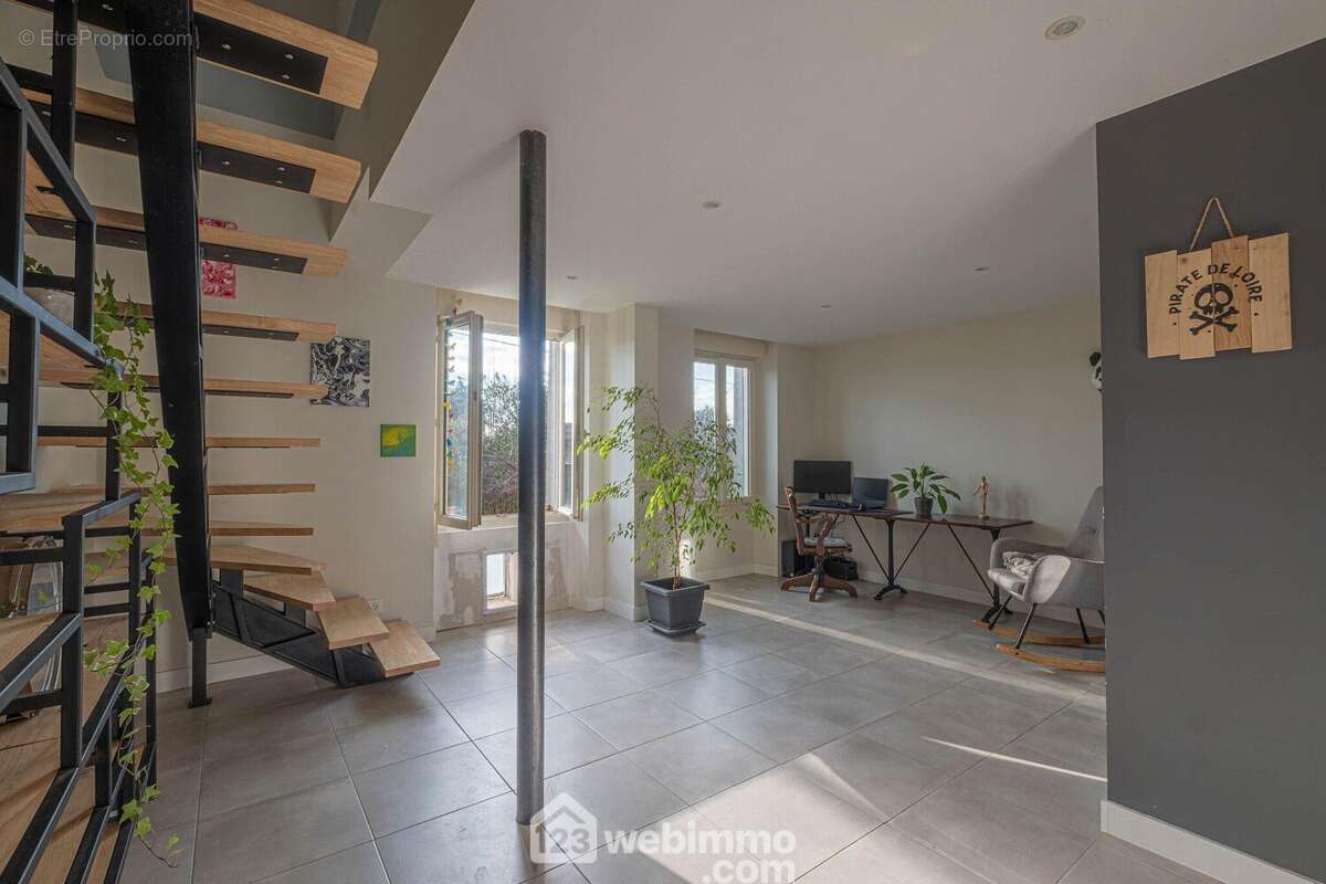 Maison à SAINT-GEORGES-SUR-LOIRE