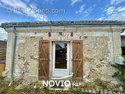 Maison à LENCLOITRE