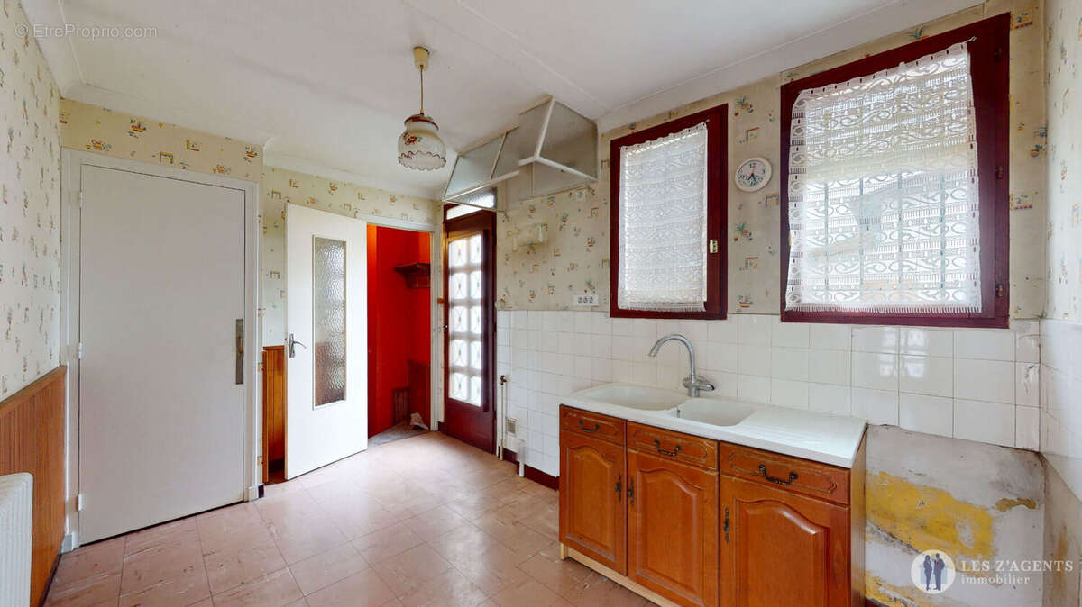 Maison à ECHIROLLES