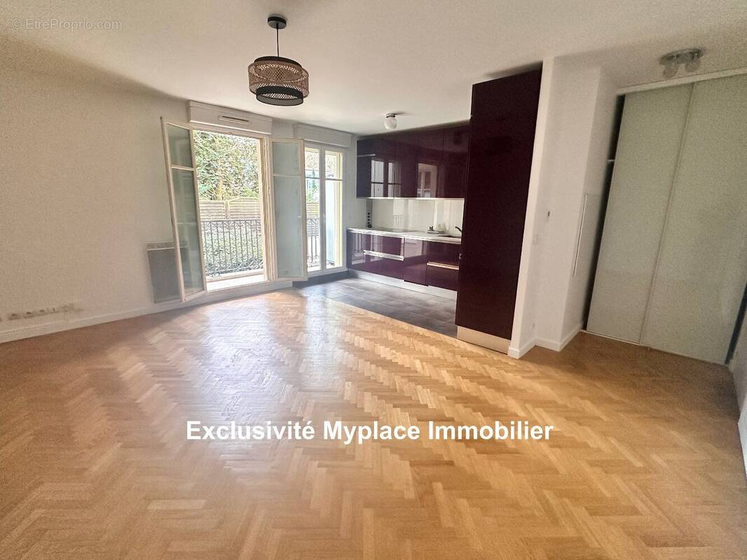 Appartement à VERSAILLES
