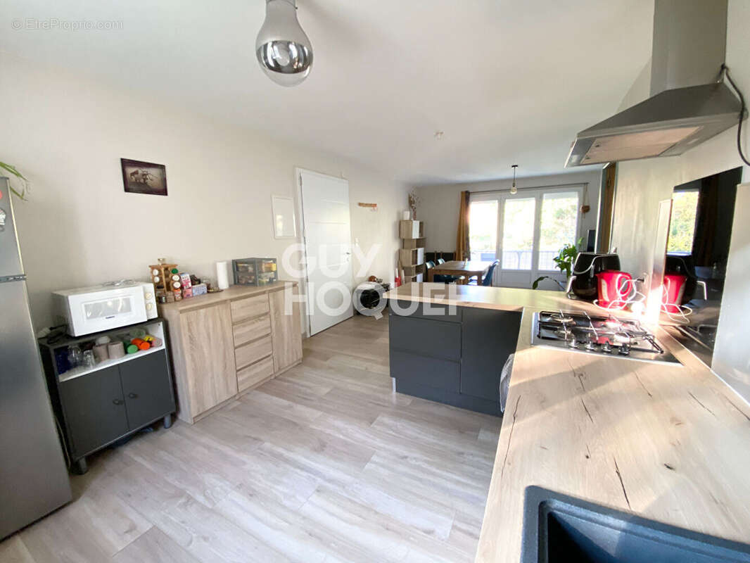 Maison à LACHAPELLE-SOUS-AUBENAS