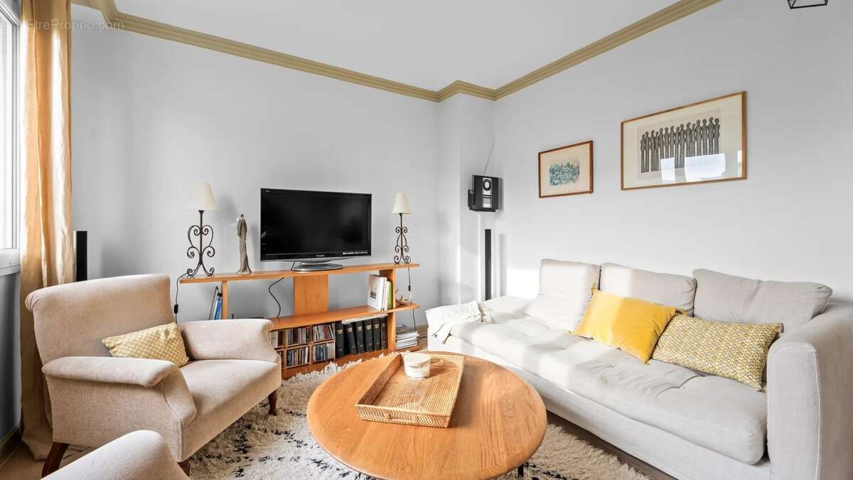 Appartement à GARCHES