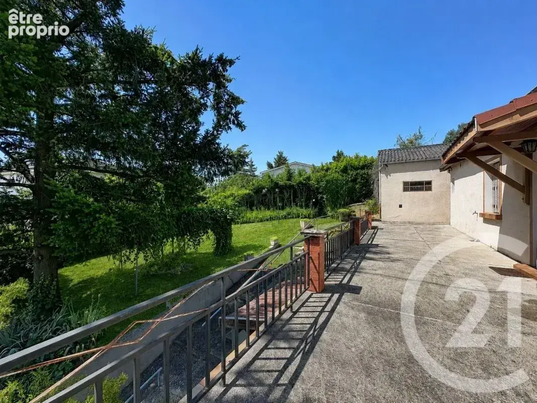 Maison 78 m² à Givors  - photo 2