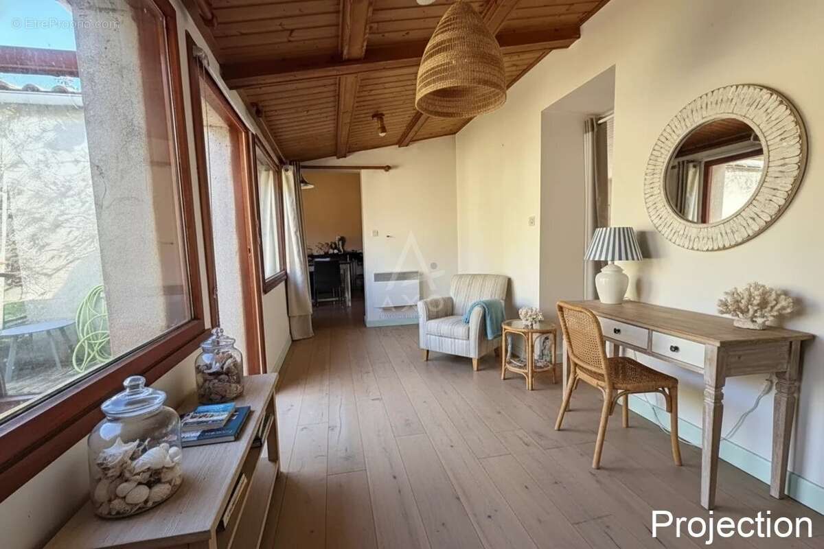 Maison à SAINT-REVEREND