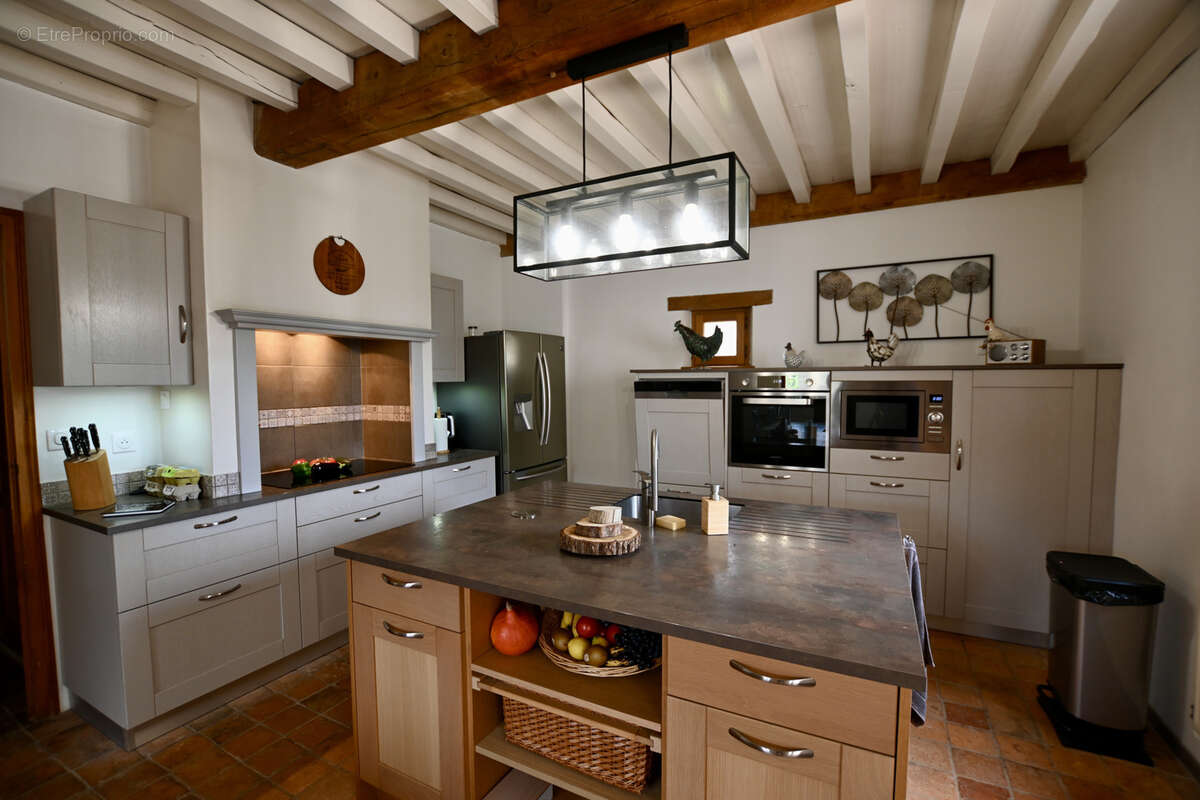 Maison à COURCELLES-FREMOY