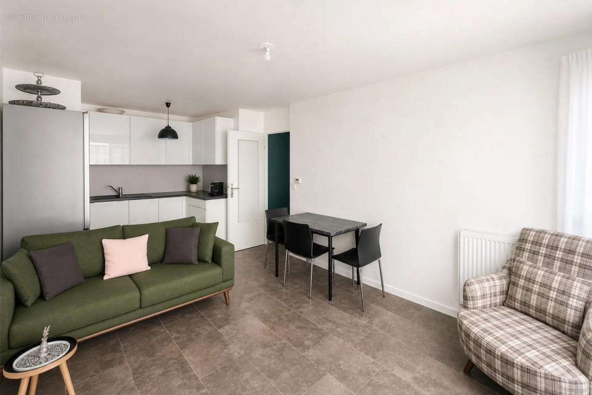 Appartement de 3 pièces de 52 m² à Bezons - photo 2