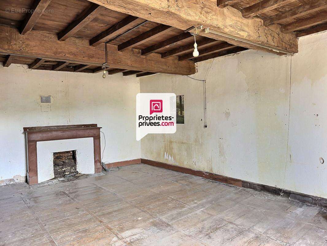 Maison T2/3 d'env. 98m² à réhabiliter en plein coeur du bourg de SAINT-AQUILIN (24110) - photo 6