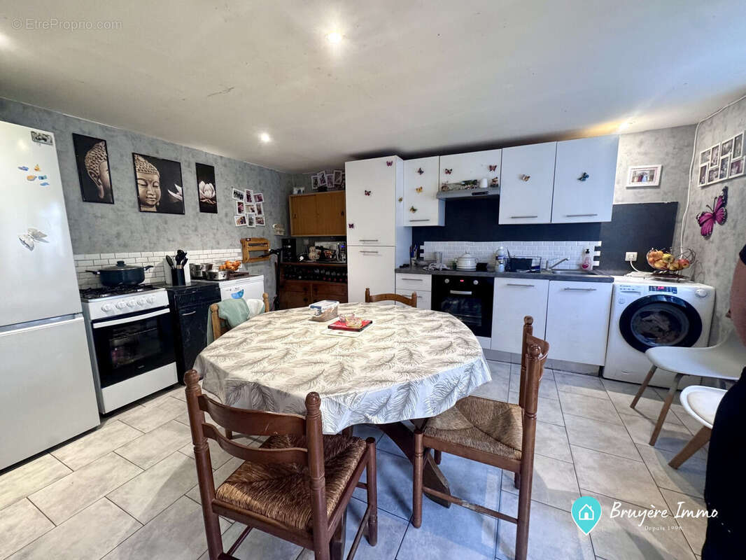 Appartement à FOURMIES