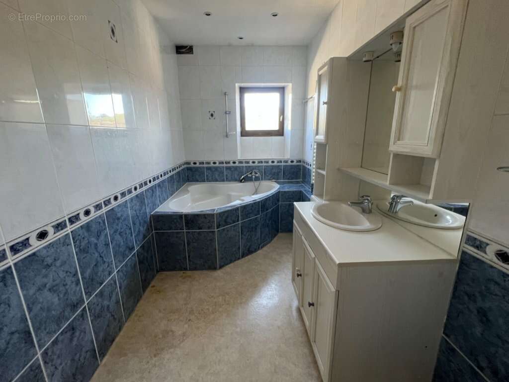 Appartement à LE CREUSOT