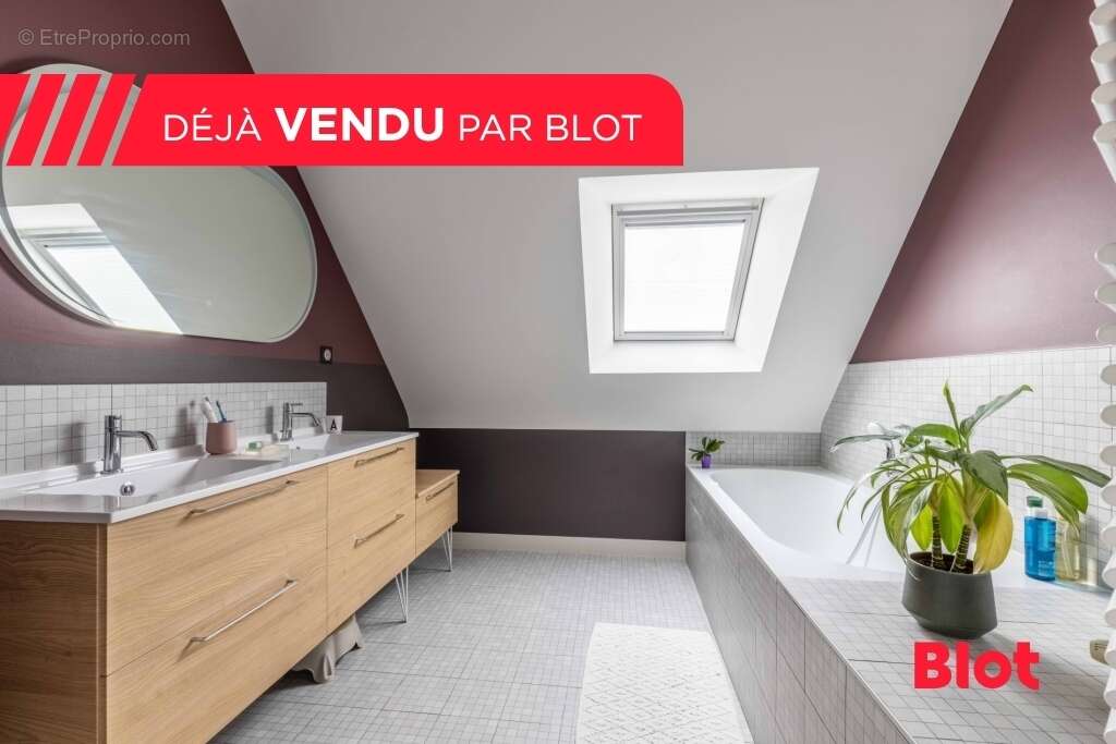 Maison à THORIGNE-FOUILLARD