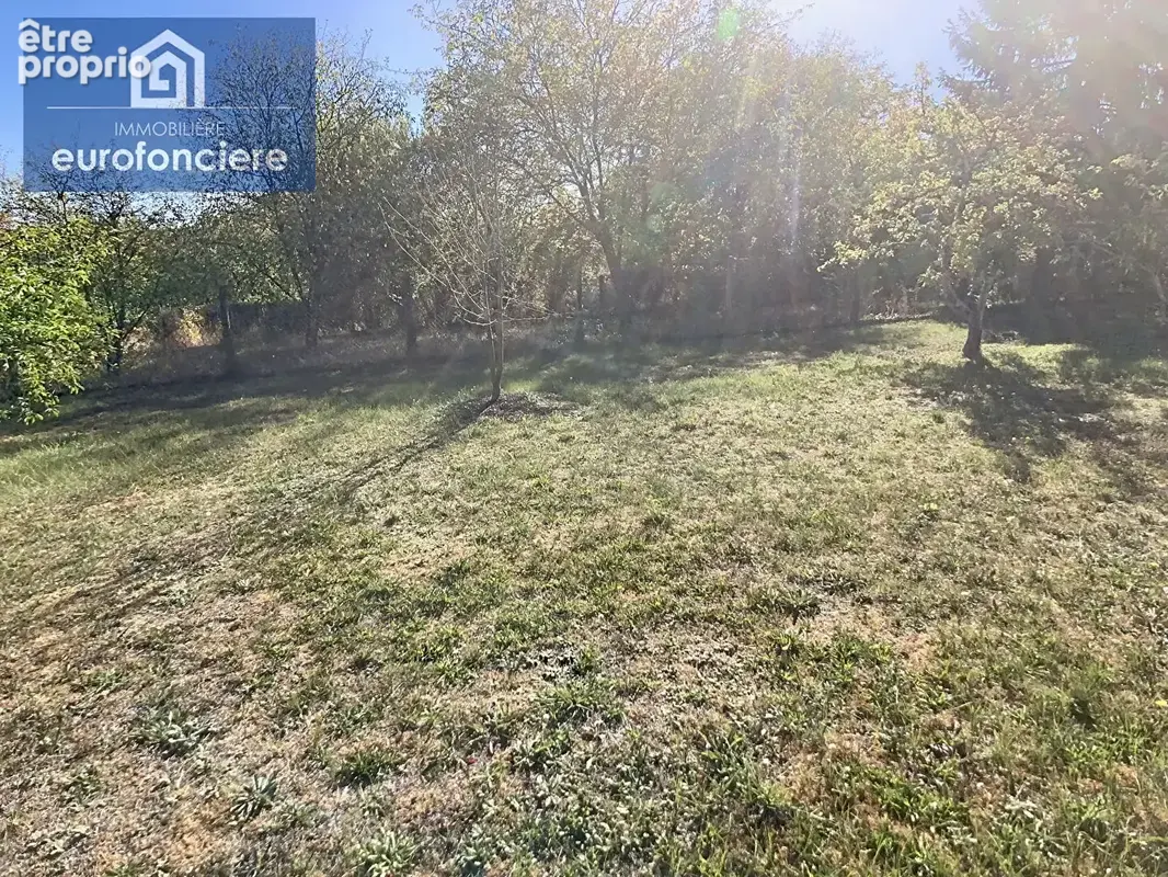 Terrain à bâtir de 939 m² ? environnement calme et verdoyant ! - photo 4