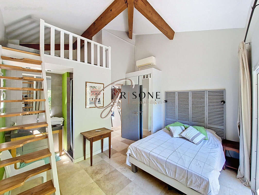 Maison à SANARY-SUR-MER