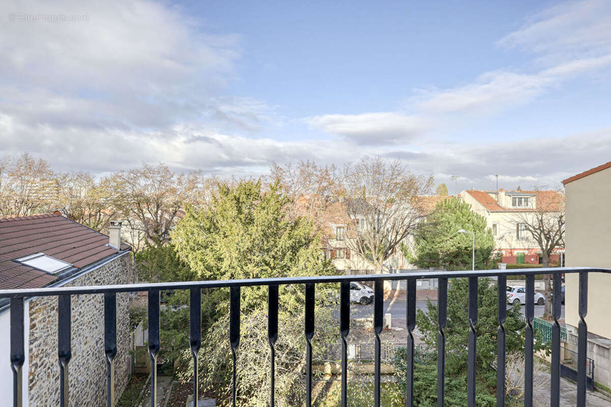 Appartement à NANTERRE